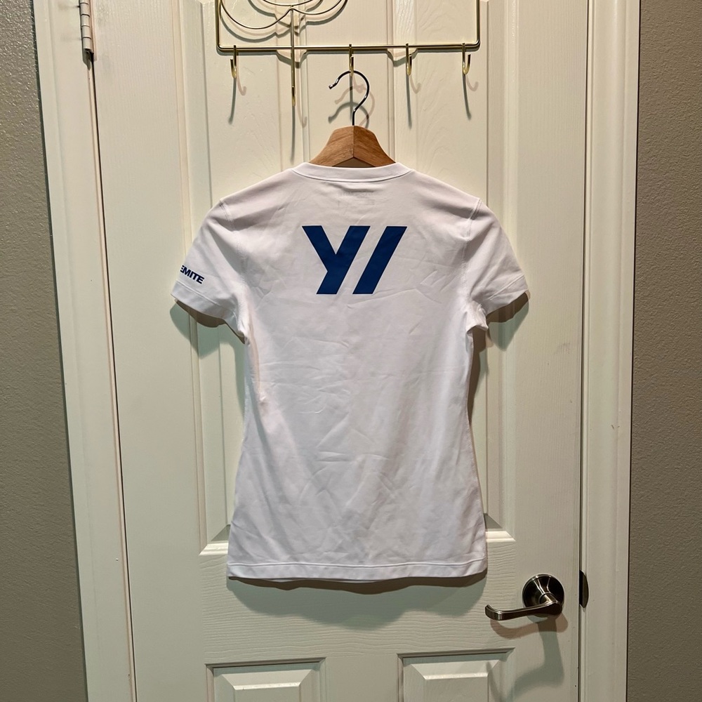 James Perse Y/OSEMITE Performance Tshirt White Size S Ultraviolet Protection
